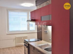 Pronájem bytu 2+1, Napajedla, Nábřeží, 61 m2