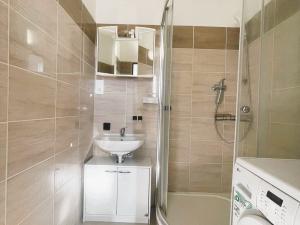 Prodej bytu 3+1, Olomouc, Urxova, 74 m2