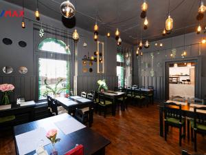 Pronájem restaurace, Praha - Žižkov, Lupáčova, 183 m2