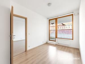 Pronájem bytu 2+kk, Praha - Libeň, Kurta Konráda, 53 m2