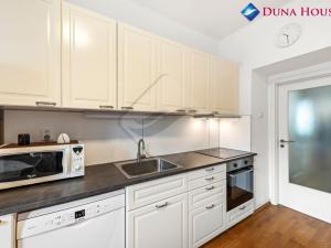 Prodej bytu 2+kk, Praha - Žižkov, Jeseniova, 46 m2