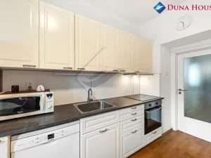 Prodej bytu 2+kk, Praha - Žižkov, Jeseniova, 46 m2