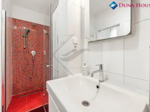 Prodej bytu 2+kk, Praha - Žižkov, Jeseniova, 46 m2