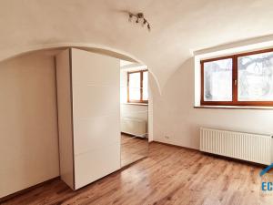 Pronájem bytu 2+kk, Brandýs nad Labem-Stará Boleslav - Stará Boleslav, Mariánské náměstí, 39 m2