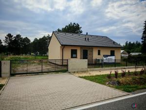 Prodej rodinného domu, Mcely, 90 m2