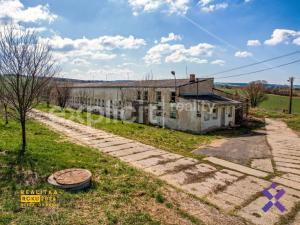 Prodej zemědělského objektu, Březolupy, 3350 m2