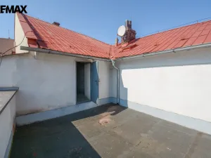 Prodej rodinného domu, Třebechovice pod Orebem, Masarykovo náměstí, 310 m2