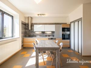 Pronájem bytu 3+kk, Hradec Králové - Pražské Předměstí, Albertova, 55 m2