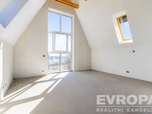 Prodej rodinného domu, Konárovice, 213 m2