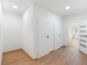 Prodej bytu 2+kk, Praha - Strašnice, Za poštou, 64 m2