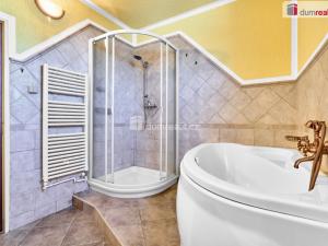 Prodej bytu 3+1, Karlovy Vary - Stará Role, Nerudova, 89 m2