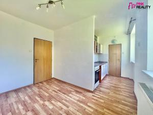 Pronájem bytu 2+1, Liberk - Uhřínov, 58 m2