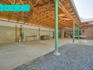 Prodej kanceláře, Olomouc - Neředín, 1500 m2