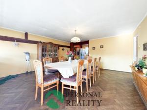 Prodej rodinného domu, Měrunice, 2560 m2