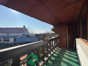 Prodej rodinného domu, Měrunice, 2560 m2