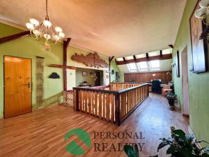 Prodej rodinného domu, Měrunice, 2560 m2