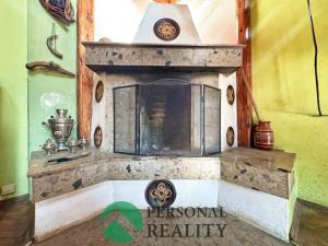 Prodej rodinného domu, Měrunice, 2560 m2