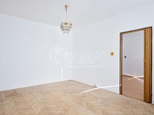 Pronájem bytu 1+1, Strakonice, Luční, 39 m2