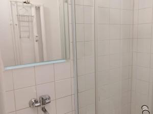 Pronájem bytu 1+kk, Ostrava - Moravská Ostrava, Nádražní, 19 m2