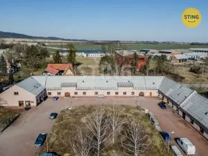 Prodej výrobních prostor, Mankovice, 2880 m2