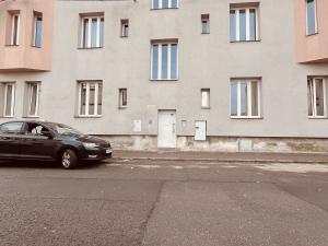 Pronájem bytu 2+kk, Ostrava - Vítkovice, Erbenova, 52 m2