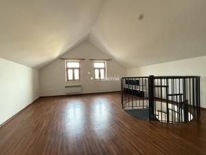 Pronájem bytu 2+kk, Mělník, náměstí Míru, 61 m2