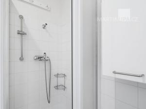 Prodej obchodního prostoru, Praha - Motol, Brdlíkova, 100 m2