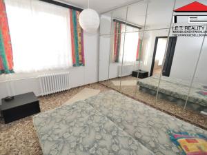 Pronájem bytu 3+1, Brno, Krymská, 75 m2