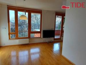 Pronájem bytu 1+kk, Praha - Smíchov, Pod Hybšmankou, 50 m2