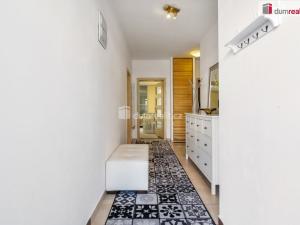 Prodej bytu 4+kk, Přezletice, U Ctěnického Potoka, 90 m2