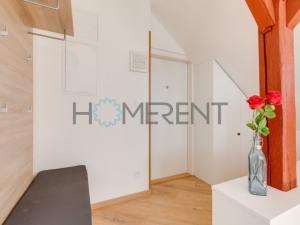 Pronájem bytu 1+kk, Praha - Malešice, Bakalářská, 30 m2