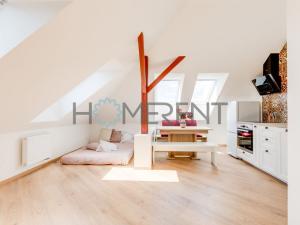 Pronájem bytu 1+kk, Praha - Malešice, Bakalářská, 30 m2