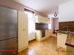 Prodej bytu 2+kk, Plzeň - Doubravka, Nad Týncem, 63 m2