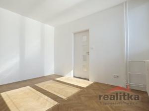 Pronájem bytu 2+1, Opava - Předměstí, Jaselská, 60 m2