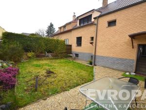 Pronájem rodinného domu, Praha - Dolní Chabry, Kobyliská, 225 m2