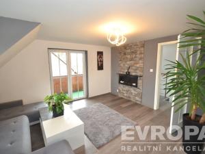 Pronájem rodinného domu, Praha - Dolní Chabry, Kobyliská, 140 m2