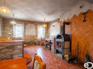 Prodej ubytování, Loučná pod Klínovcem - Loučná, 290 m2