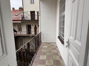 Pronájem kanceláře, Praha - Smíchov, Na bělidle, 105 m2