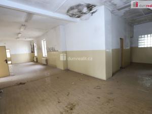 Prodej komerční nemovitosti, Kraslice, Pod nádražím, 1600 m2