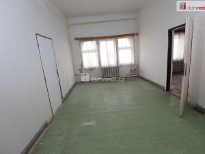 Prodej komerční nemovitosti, Kraslice, Pod nádražím, 1600 m2