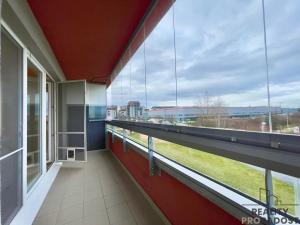 Pronájem bytu 2+kk, Praha - Letňany, Hlučkova, 65 m2
