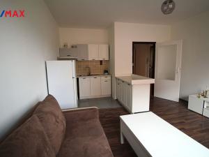 Pronájem bytu 2+kk, Stráž pod Ralskem, Mimoňská, 43 m2