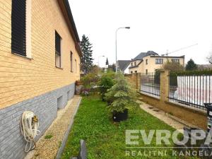 Pronájem kanceláře, Praha - Dolní Chabry, Kobyliská, 140 m2