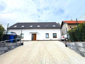 Prodej bytu 3+kk, Slaný - Kvíc, Na Chmelnici, 100 m2
