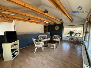 Prodej rodinného domu, Velká Hleďsebe, U potoka, 696 m2