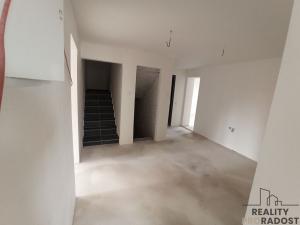 Prodej rodinného domu, Veltruby, K zastávce, 140 m2