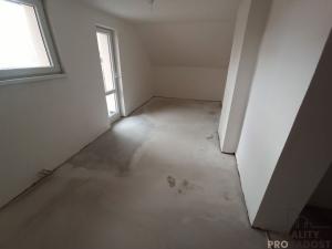 Prodej rodinného domu, Veltruby, K zastávce, 140 m2