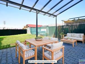 Prodej rodinného domu, Jenštejn, Zlatnická, 125 m2
