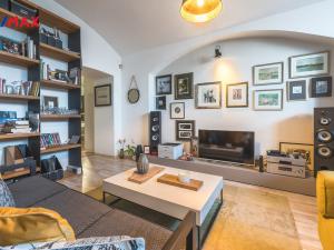 Prodej bytu 3+1, Praha - Vinohrady, U Havlíčkových sadů, 75 m2