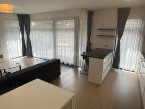 Pronájem bytu 3+kk, Praha - Libeň, Menclova, 85 m2